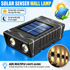 Dekorativne solarne LED lampe za zid u pakovanju od 4 komada, sa osvetljenjem usmerenim nagore i nadole za atraktivan izgled spoljašnjeg prostora.